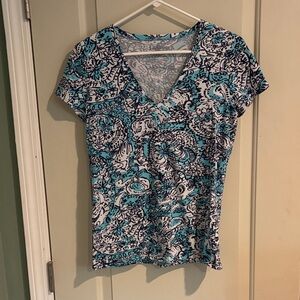Lilly Pulitzer Women’s Medium Michele Hippy Hippy Shake V-Neck Short Sleeve Top